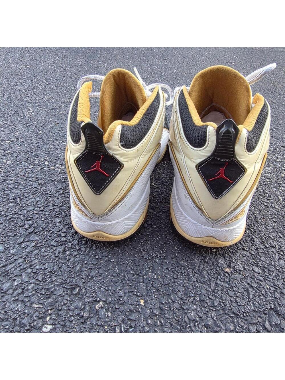 Nike Air Jordan Olympia 'White Metallic Gold' (2008) sz 11 - Picture 3 of 7